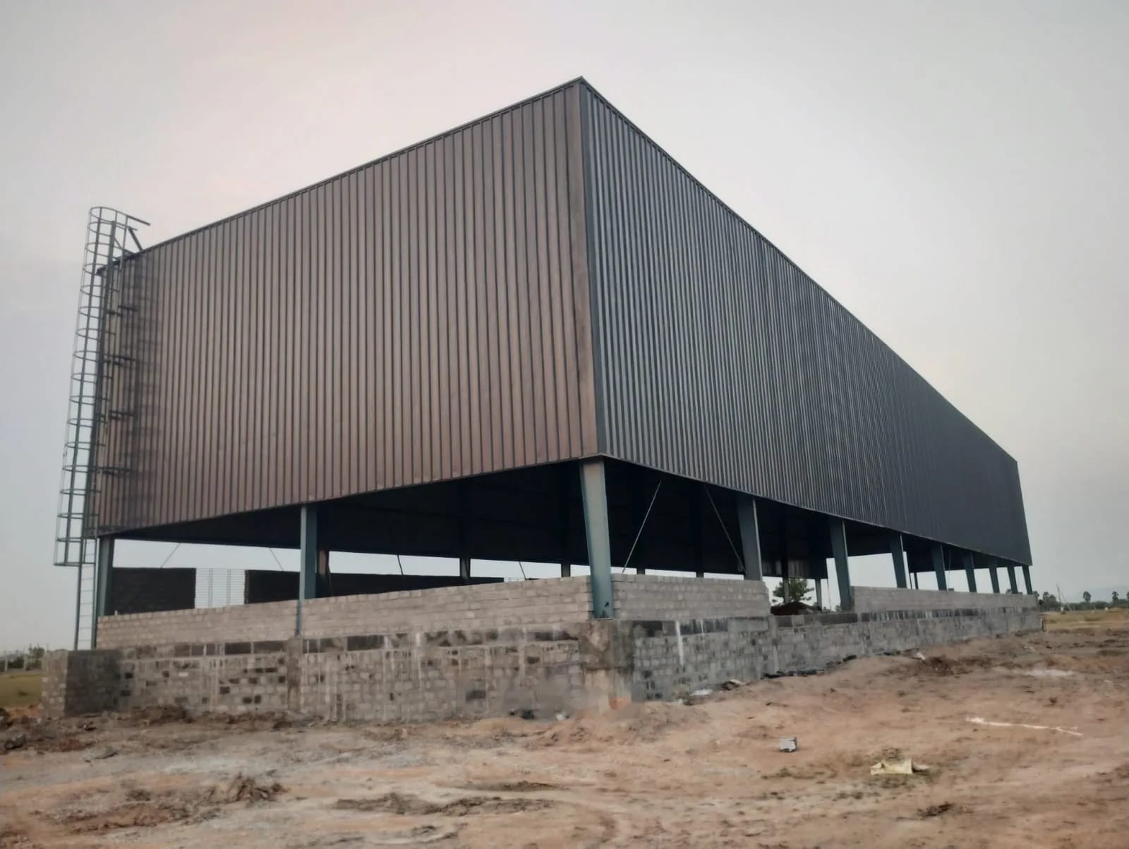 Industrial Shed, Kopparthi Industrial Area — steel building by KVK PEB Solutions in Kadapa, Andhra Pradesh